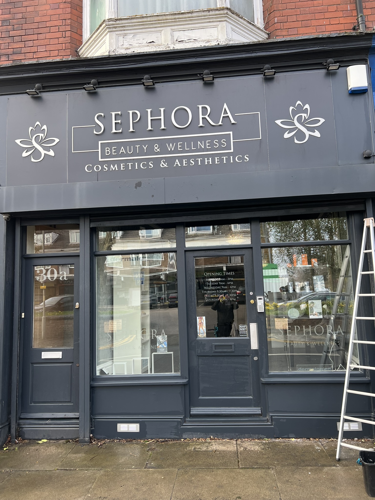 Maghull Shop Window Cleaning